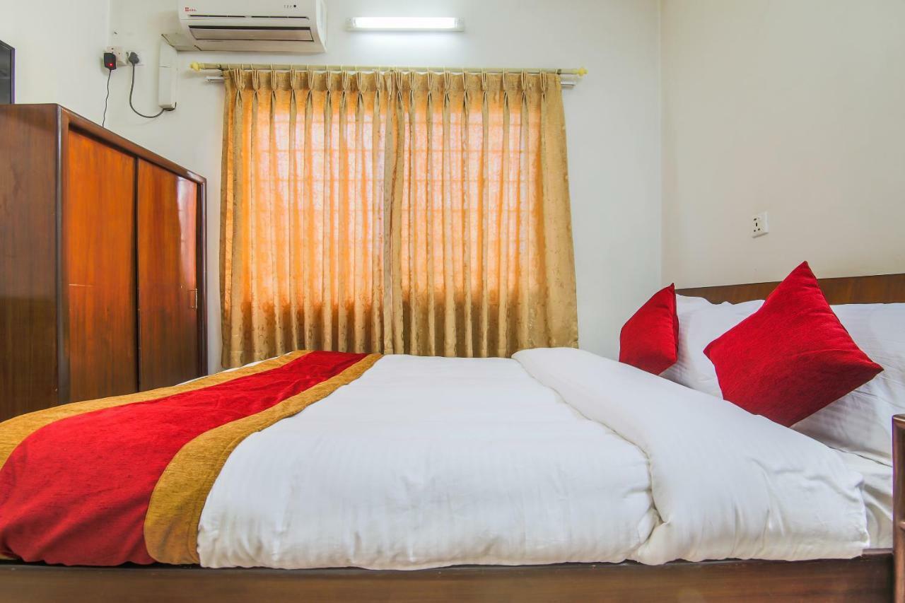Oyo 358 Hotel Rose Star Katmandu Dış mekan fotoğraf