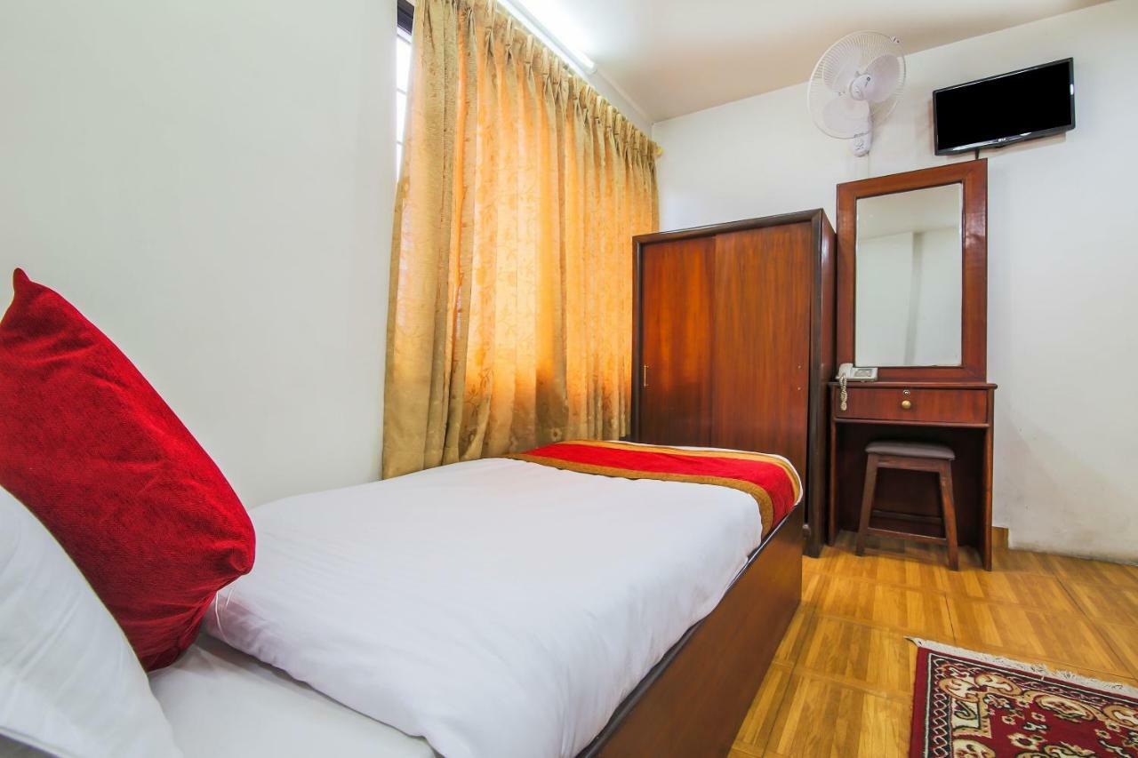 Oyo 358 Hotel Rose Star Katmandu Dış mekan fotoğraf