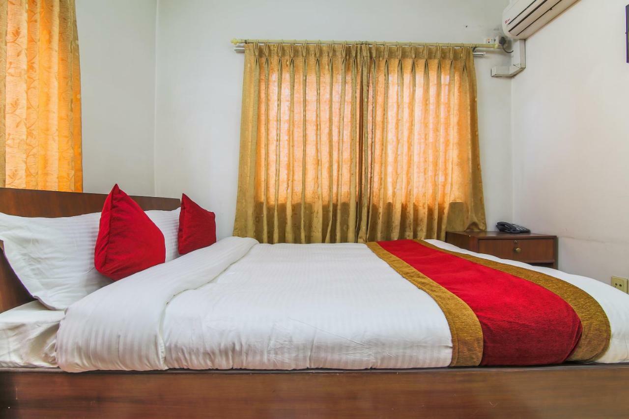 Oyo 358 Hotel Rose Star Katmandu Dış mekan fotoğraf